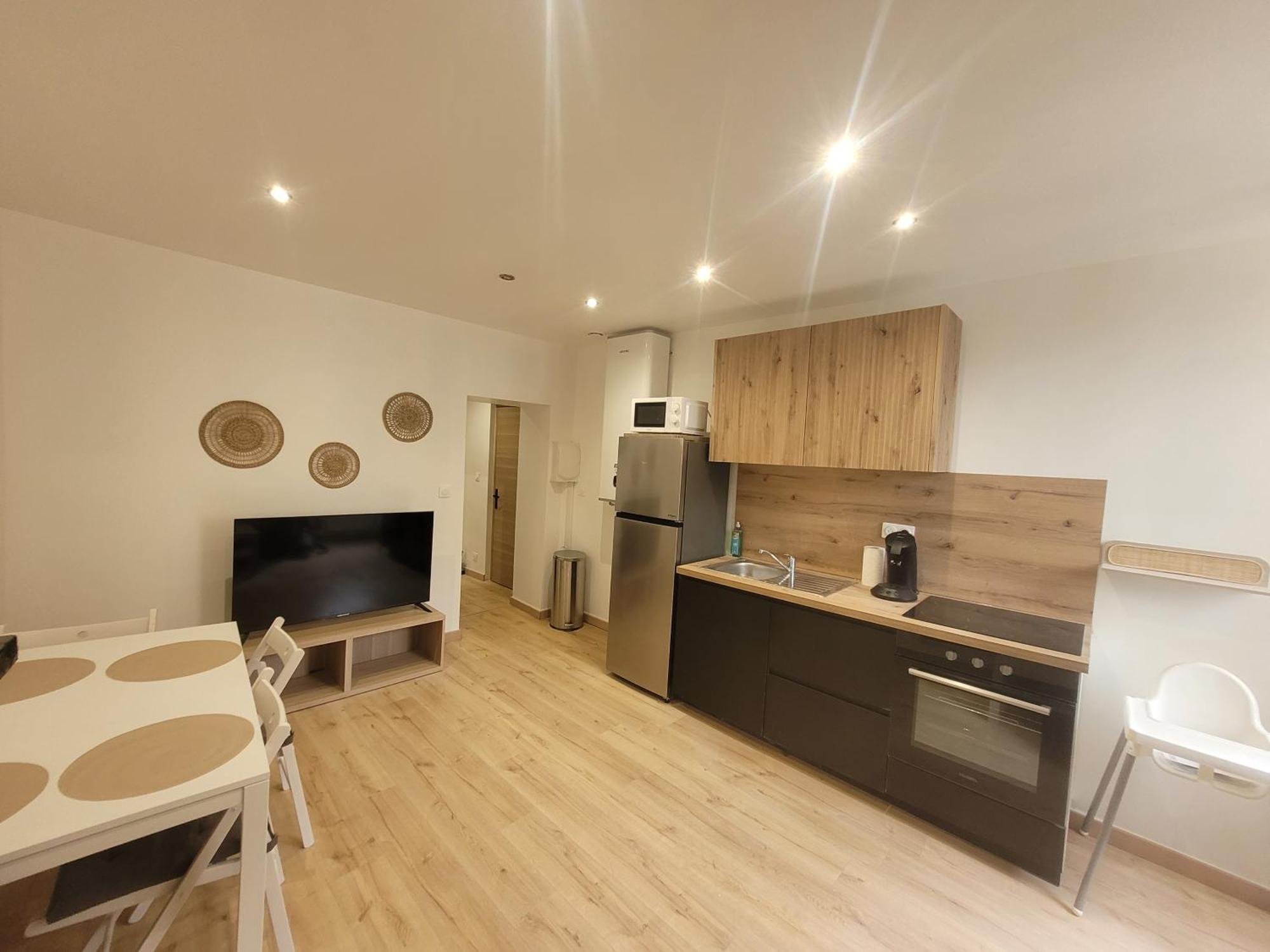Apartmán Le Soleil Istres Exteriér fotografie